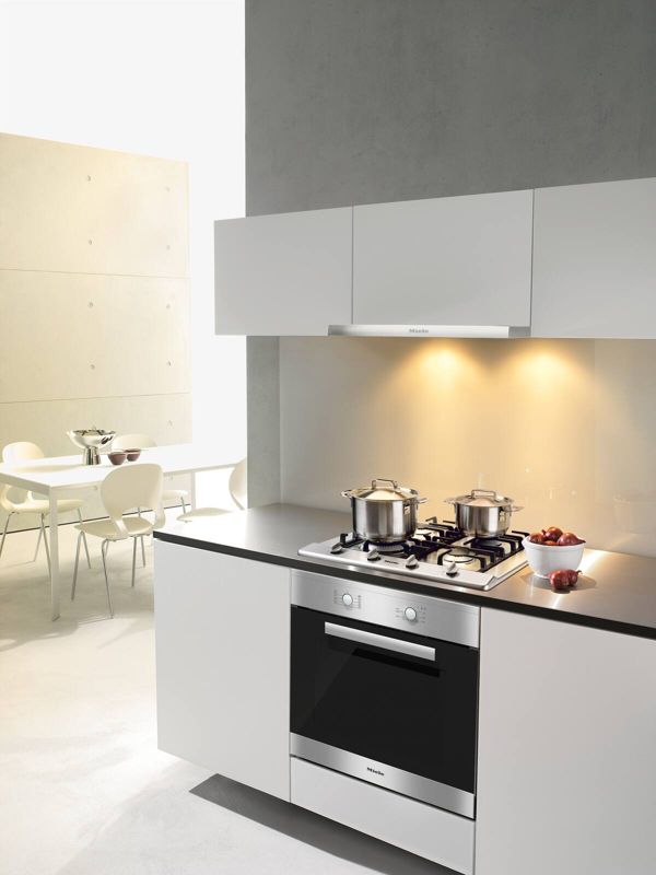 Miele KM 2012 G Stainless steel, model KM 2012 G — cooktops & rangetops specified and installed by iKitchen Cabinetry, view 2