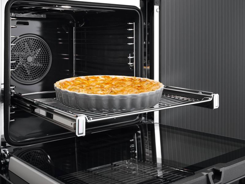 Miele 24" oven H 7660 BP AM Obsidian Black, model H 7660 BP AM — ovens specified and installed by iKitchen Cabinetry, view 4