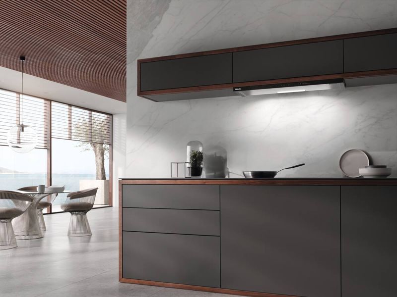 Miele DAS 4930 Obsidian Black, model DAS 4930 — ventilation hoods specified and installed by iKitchen Cabinetry, view 4