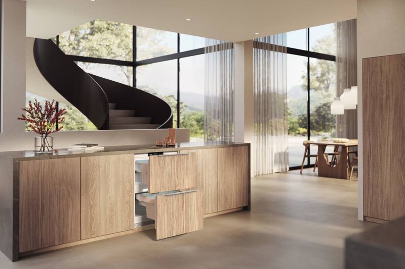 Miele 24" built-under refrigerator, model KU 7175 D — built-in refrigerators specified and installed by iKitchen Cabinetry, view 5