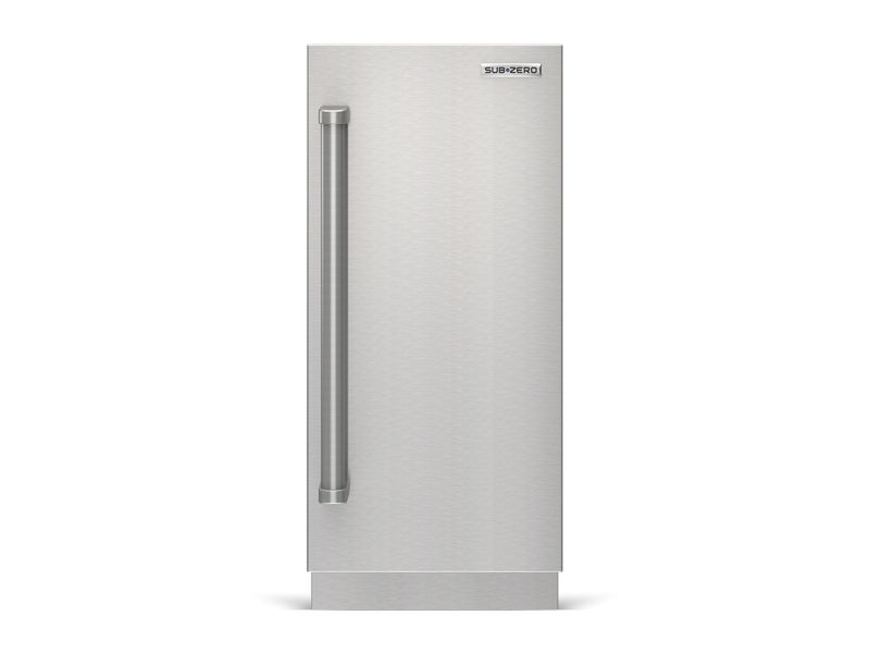 Sub-Zero 15" Designer Undercounter Indoor/Outdoor Ice Maker - Panel Ready, model DEU1550I/R — ice maker specified and installed by iKitchen Cabinetry