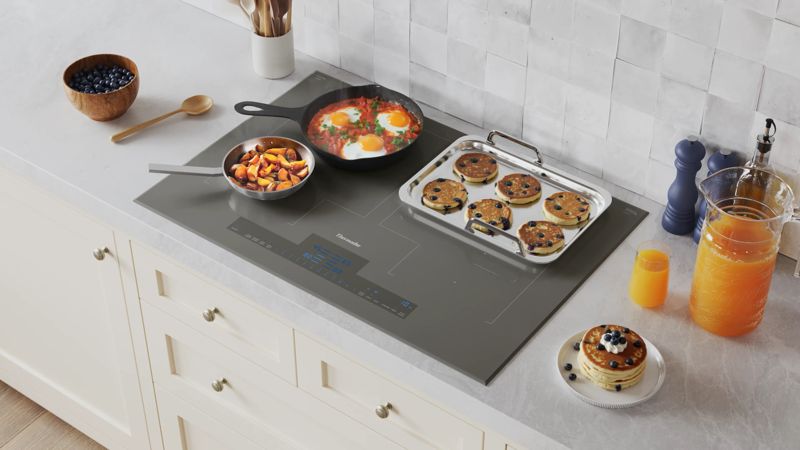 Thermador CIT30FBG, model CIT30FBG — cooktops & rangetops specified and installed by iKitchen Cabinetry, view 4