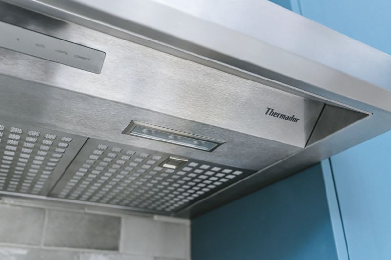 Thermador HMWB36WS, model HMWB36WS — ventilation specified and installed by iKitchen Cabinetry, view 4