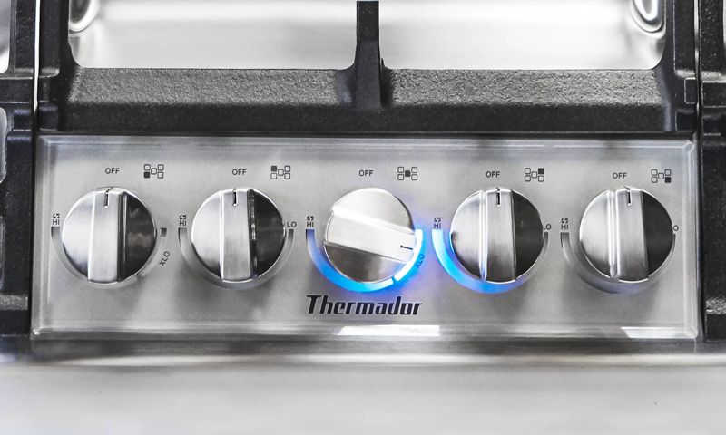 Thermador SGSXP305TS, model SGSXP305TS — cooktops & rangetops specified and installed by iKitchen Cabinetry, view 6