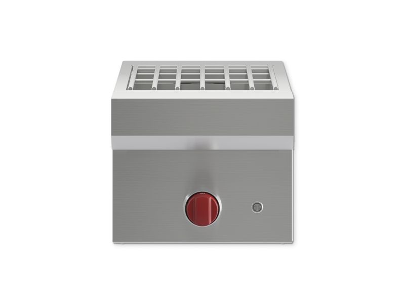 Wolf Built-In Burner Module, model BM — outdoor specified and installed by iKitchen Cabinetry