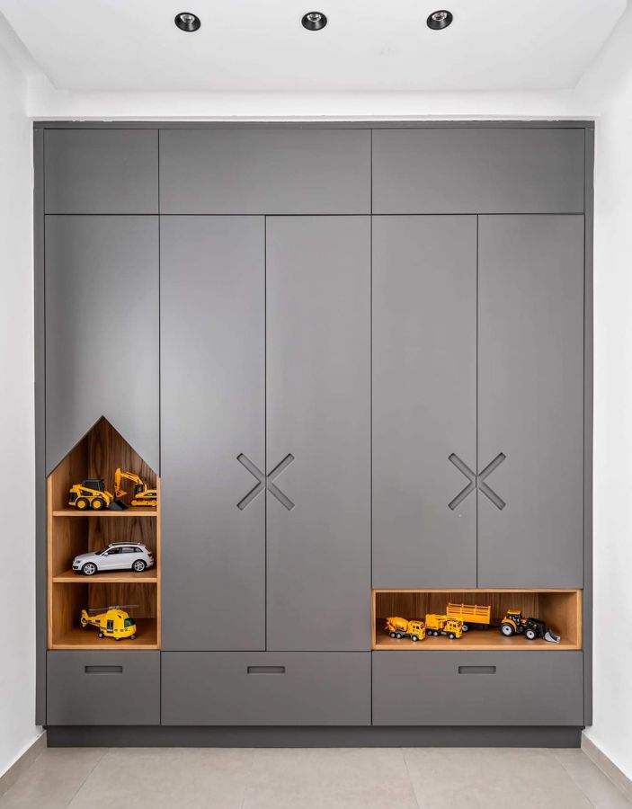 Black Oak and Ochre Apartment — custom kitchens, built-ins & wall units, wall paneling, bathroom vanities, walk-in closets by iKitchen Cabinetry, view 14