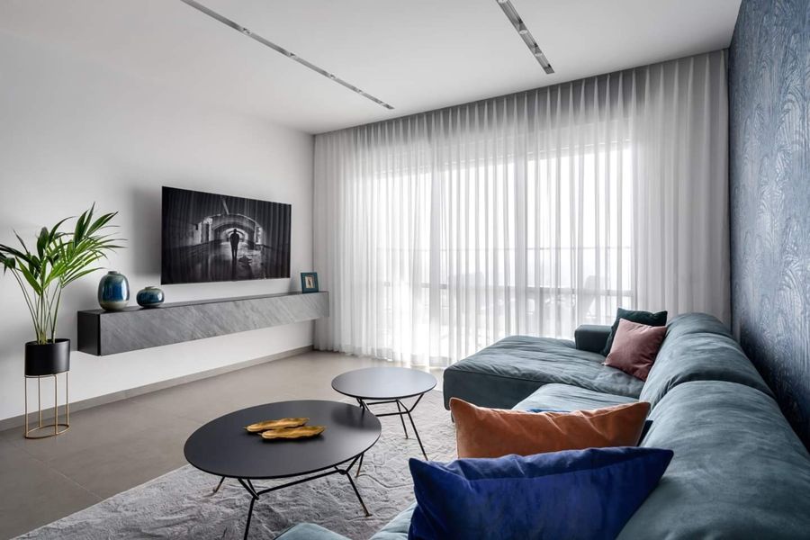 Crittall Glass Apartment — custom kitchens, built-ins & wall units, bathroom vanities, walk-in closets by iKitchen Cabinetry, view 4