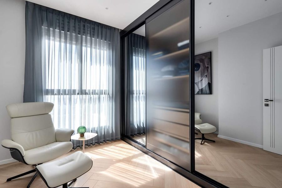 Crittall Glass Apartment — custom kitchens, built-ins & wall units, bathroom vanities, walk-in closets by iKitchen Cabinetry, view 10